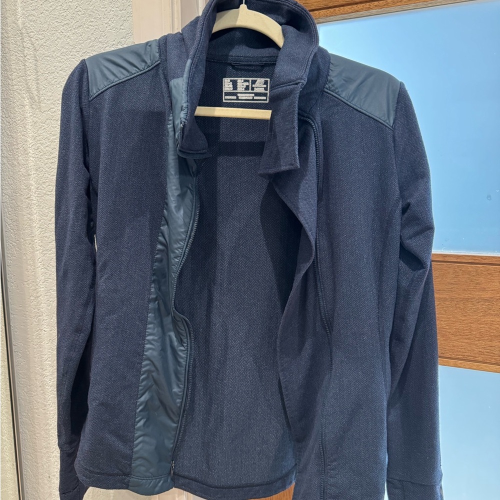 New Balance Navy Apparel